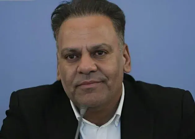 تفکری: هیچ برنامه‌ای از جباری نگرفته‌ایم