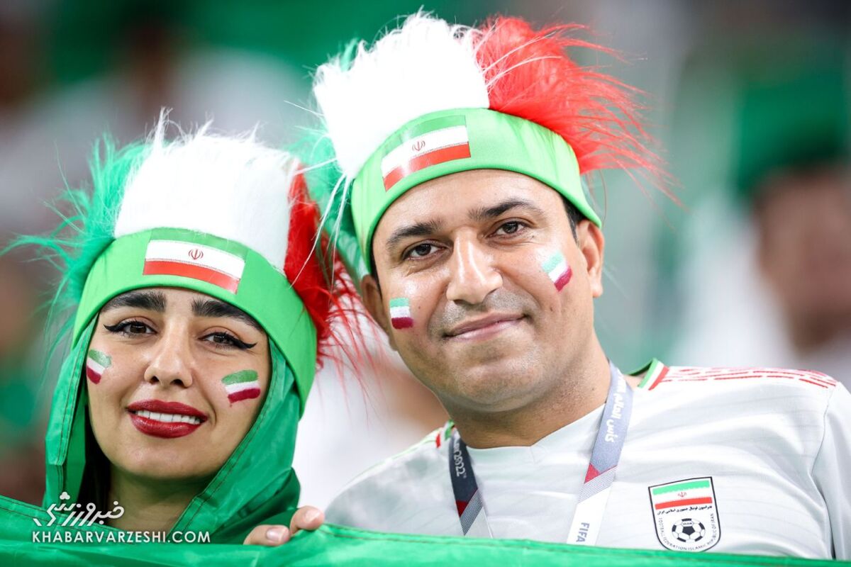 هواداران تیم ملی در دیدار ایران و آمریکا در جام جهانی ۲۰۲۲