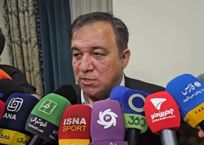شفافسازی تاجرنیا از مجوز حرفهای استقلال