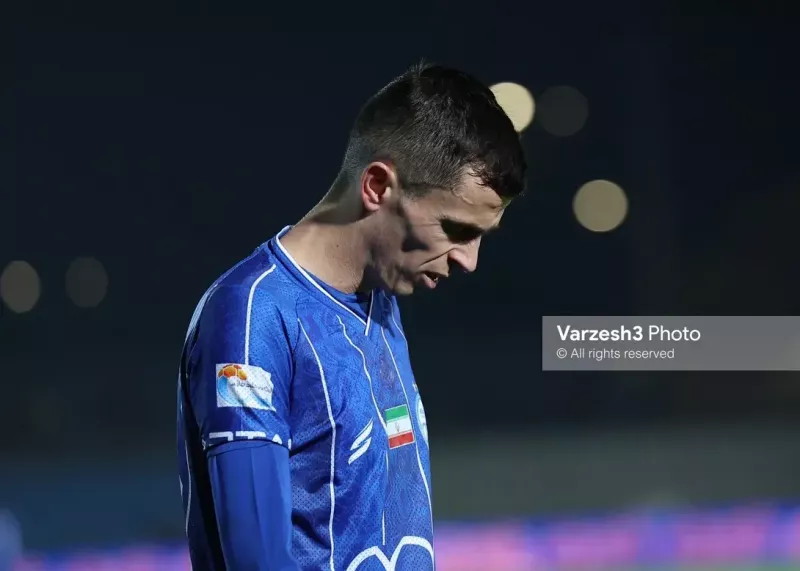قرارداد سال بعد آسانی با استقلال روی هوا