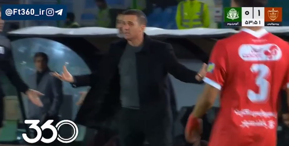 اعتراض سروش به براجعه 🔸 پرسپولیس ۱-۰ آلومینیوم 🔸 🔴 دقیقه ۵۴