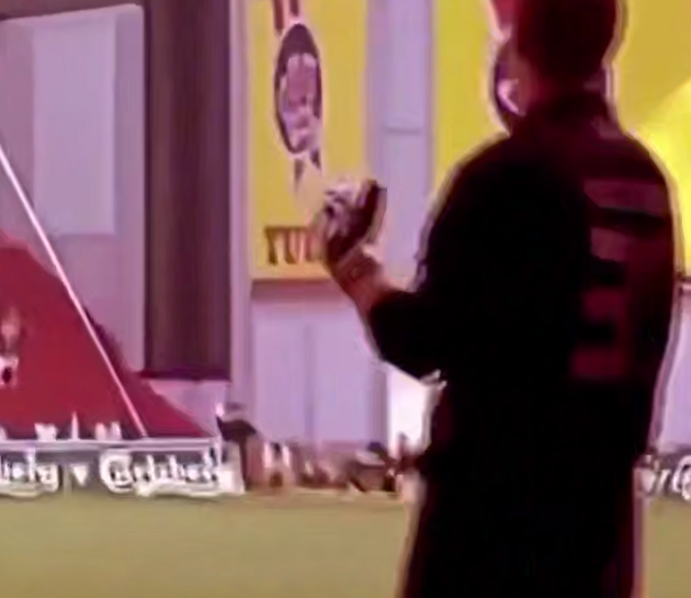 وقتی کپنهاگن بدون اینکه روی زمین به توپ ضربه بزند گل زد! ⚽️ ☁️