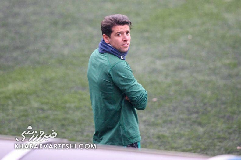 هافبک سابق استقلال و پرسپولیس به فجرسپاسی پیوست +عکس