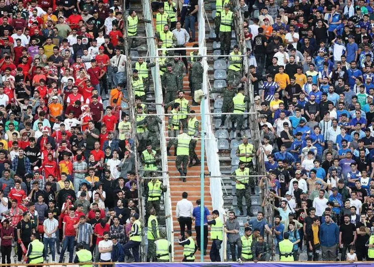 دو هفته تا شروع لیگ، استقلال و پرسپولیس خانه ندارند