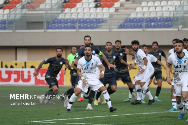 اولین جدال جذاب لیگ بیست و ششم در اصفهان/ استقلال در اندیشه دومین برد