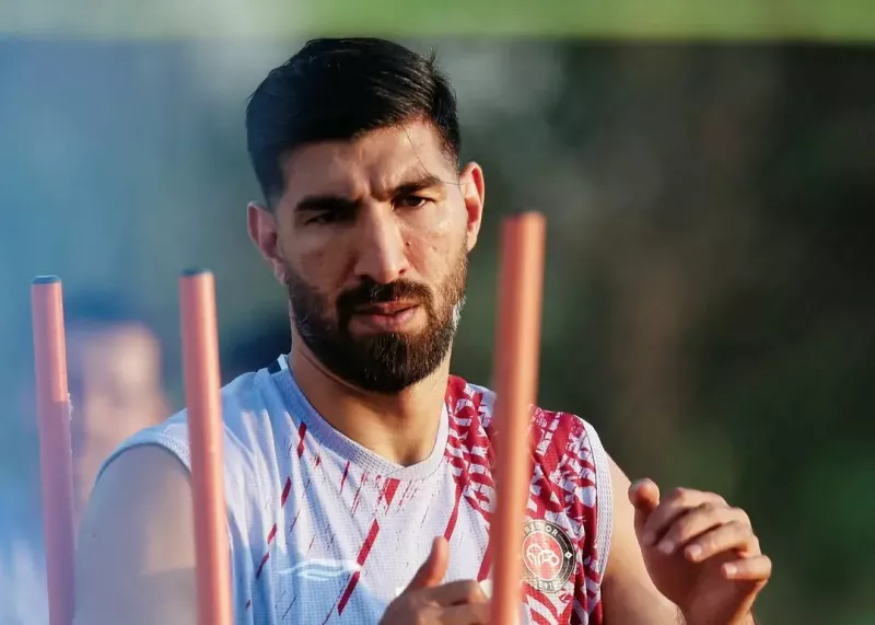 کلباء در انتظار توافق با جانشین مغانلو