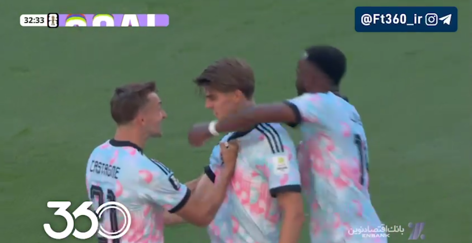 بریس روی ارسال عالی تروسار آمریکا ۱-[۲] بلژیک ⚽️ دکتلار ⏱️ دقیقه ۳۳