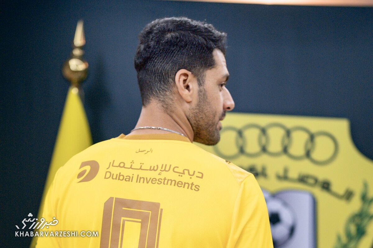 چراغ سبز طارمی به پرسپولیس؟ قرارداد یک ساله با الوصل و انتظار هواداران سرخ