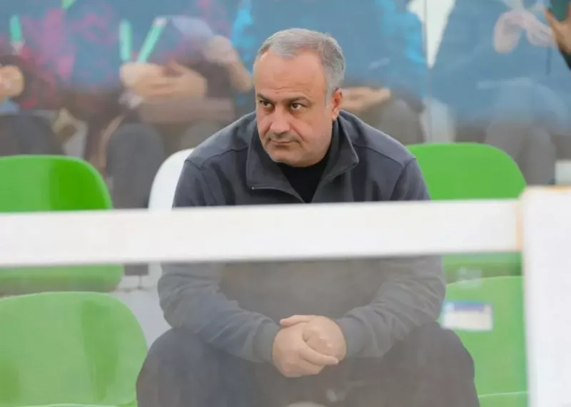 خبیری: مسی‌ها شلوغ‌کاری نکنند و مثل مرد بجنگند