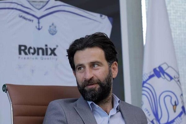 ملوان بی‌مجوز با جدایی مدیرعامل کنار آمد!