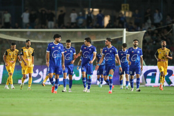 هفته سوم لیگ بیست و ششم؛ استقلال و تراکتور حسابشان را از بقیه جدا کردند/ پرسپولیس و یک شوک بد!