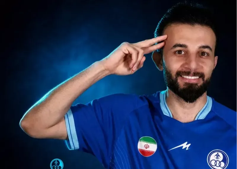 مجتبی اولین ورودی پنجره باز استقلال خورستان!