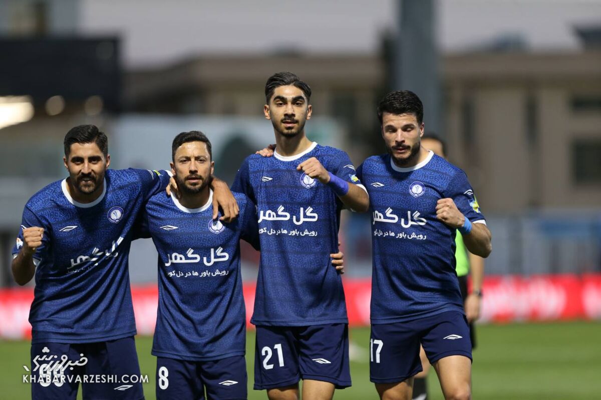مهاجم سابق استقلال به زودی پرسپولیسی میشود