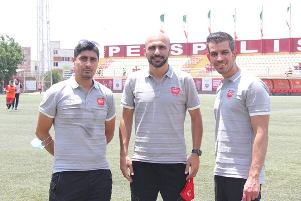 یک پیشکسوت در کادرفنی پرسپولیس/ وظایف مربیان مشخص شد