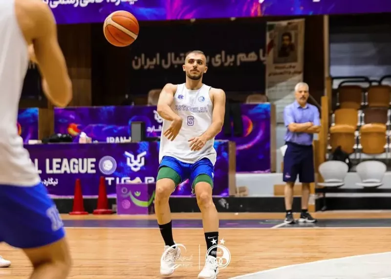 گارد استقلال شاگرد فرزاد کوهیان شد