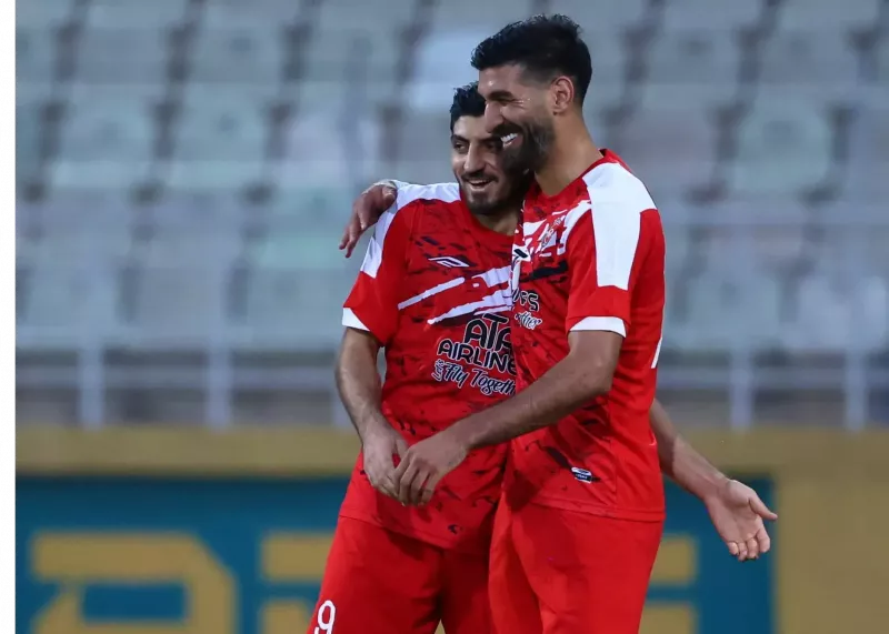 زوج قهرمانی پرسپولیس برای ترسناک شدن تراکتور!