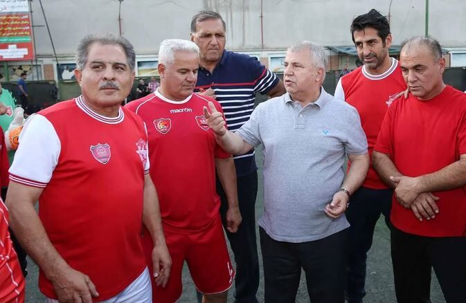 علی پروین