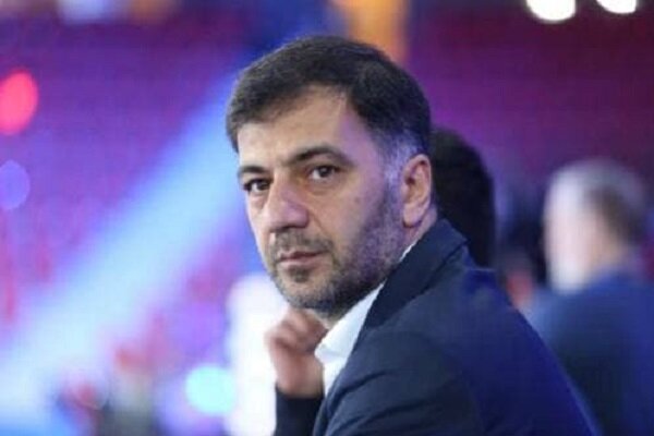 سرمربی تیم ملی بدون قرارداد؛ کریمی: مشکلی با قلعهنویی ندارم اما هفته آینده تکلیفش مشخص میشود