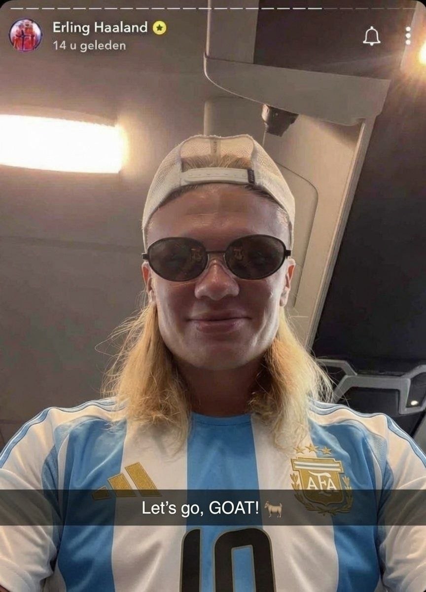 2494442