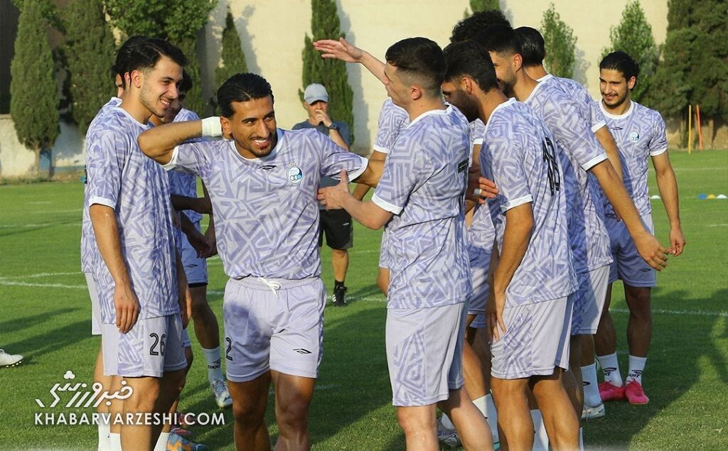 بازگشت استقلالیِ جام جهانی رفته به تمرین