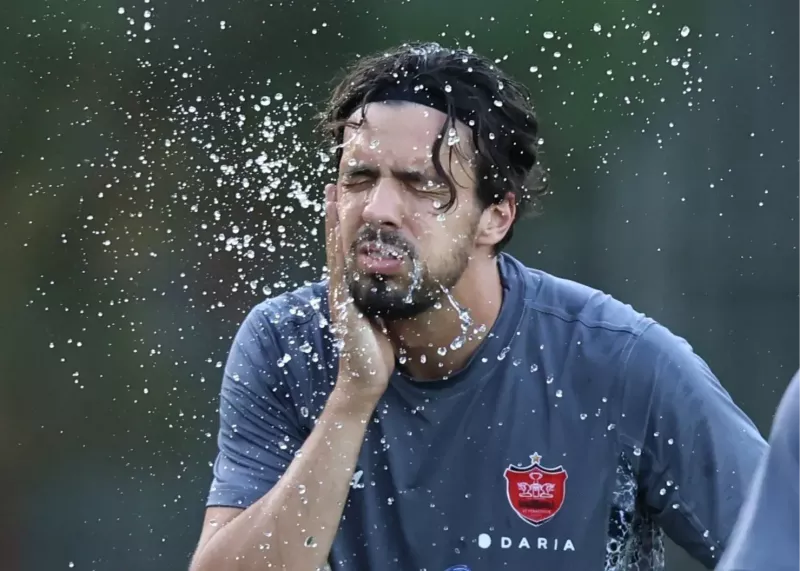 آمادهباش به دو خارجی پرسپولیس (عکس)