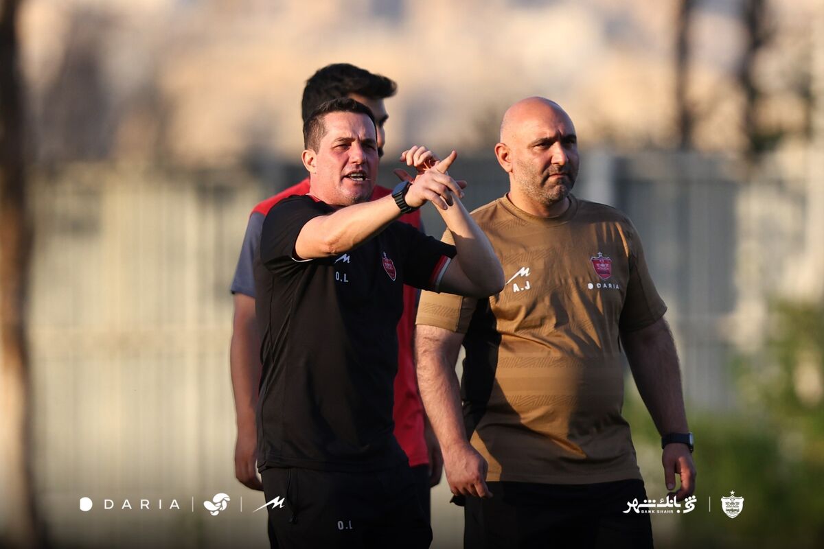 اوسمار ویرا: در پرسپولیس بمانم ۴۰ - ۵۰ درصد تیم تغییر می‌کند/ هواداران باید بدانند، هستم، تا روزی که باشگاه بگوید نمی‌خواهم!