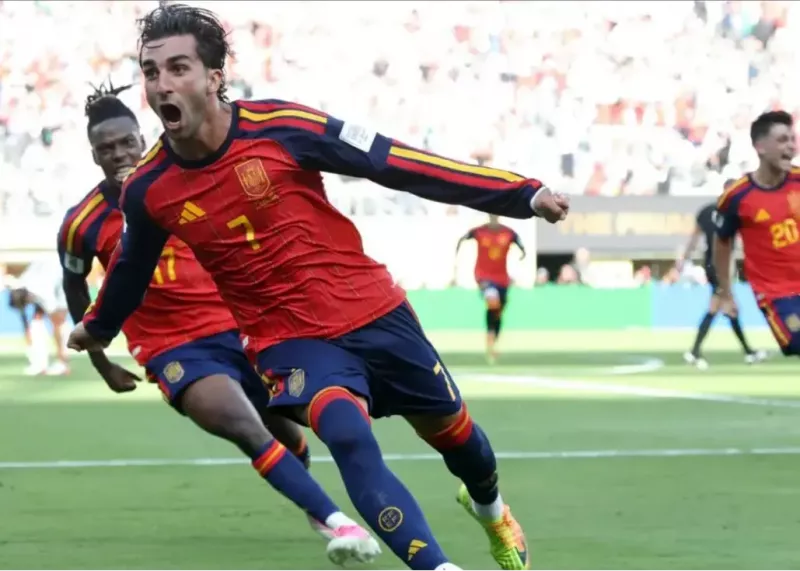 اسپانیا 1-0 آرژانتین: لاروخا قهرمان جام جهانی