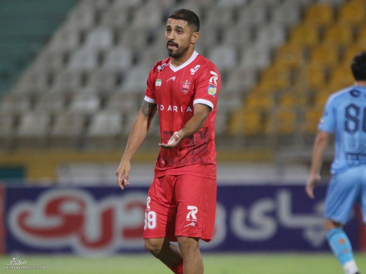 کاظمیان چرا از پرسپولیس جدا شد؟