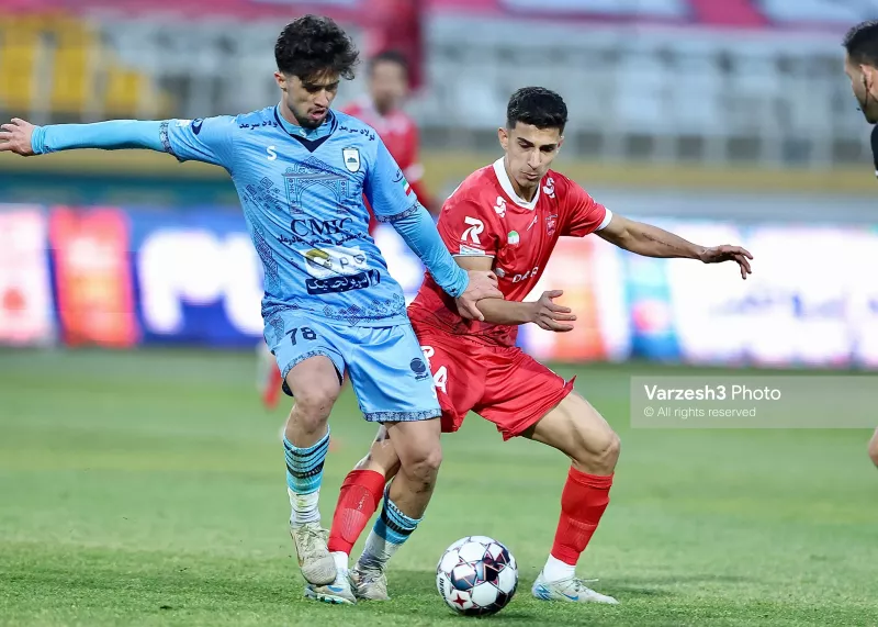 گزارش زنده: پرسپولیس صفر - چادرملو صفر