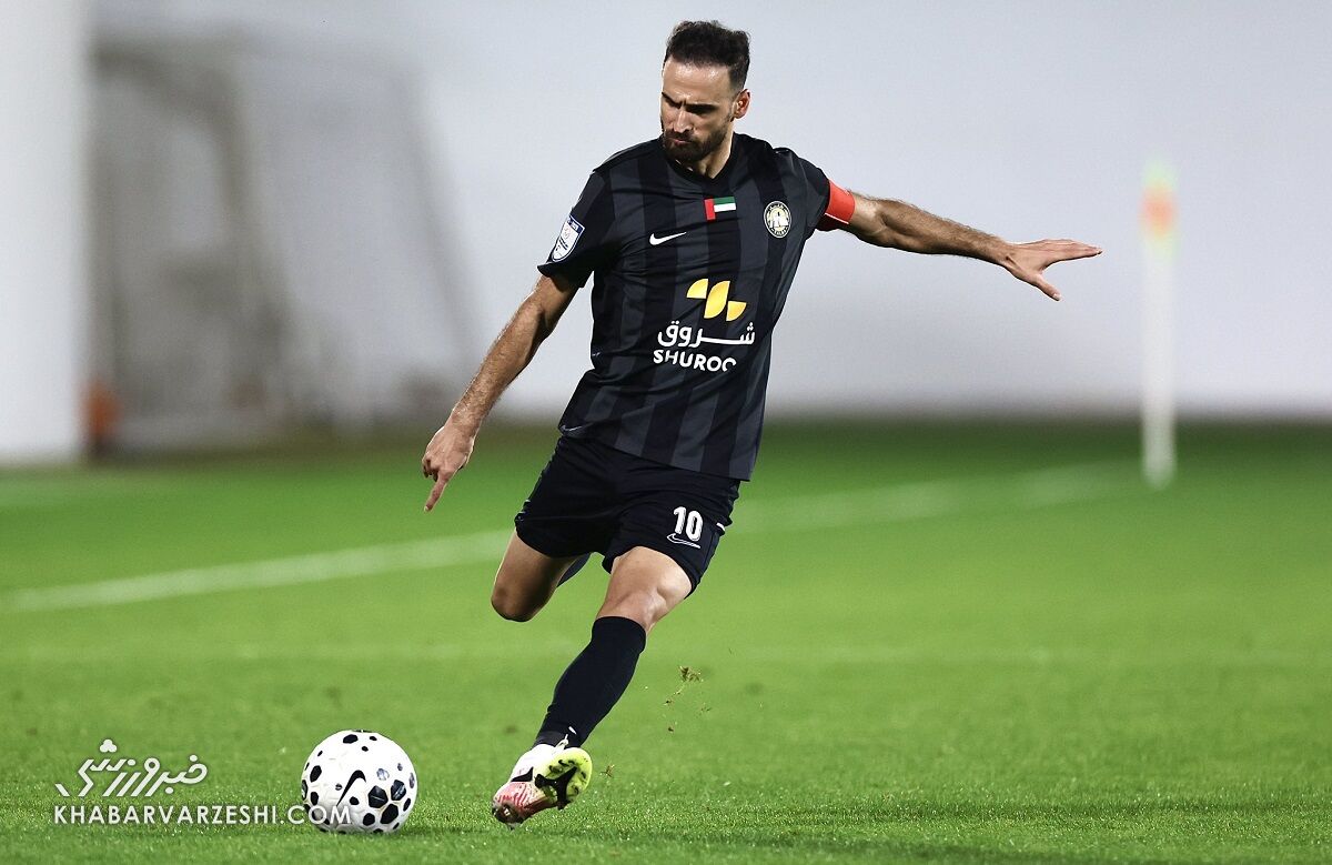 بازیکن مغضوب قلعهنویی قید پرسپولیس را زد
