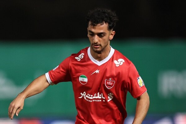نقل و انتقالات لیگ بیست و ششم؛ مهاجم پرسپولیس به گل گهر پیوست