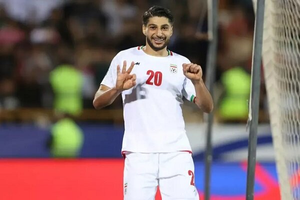 درخواست تخفیف برای انتقال جنجالی؛ جزئبات مذاکره سرخپوشان با یک لژیونر؛ محبی در آستانه پرسپولیسی شدن