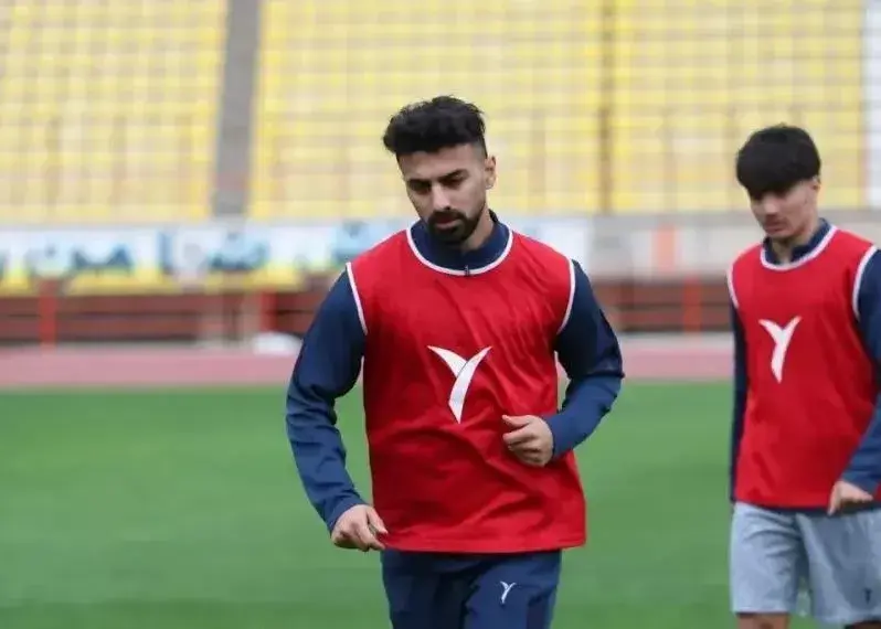 وینگر خوزستانی از شمس آذر جدا شد