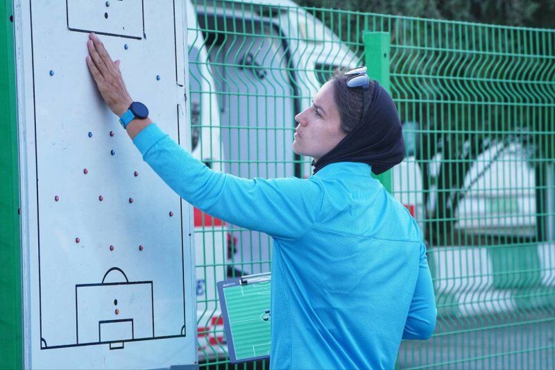 پایان حواشی؛ سرمربی پرسپولیس میماند