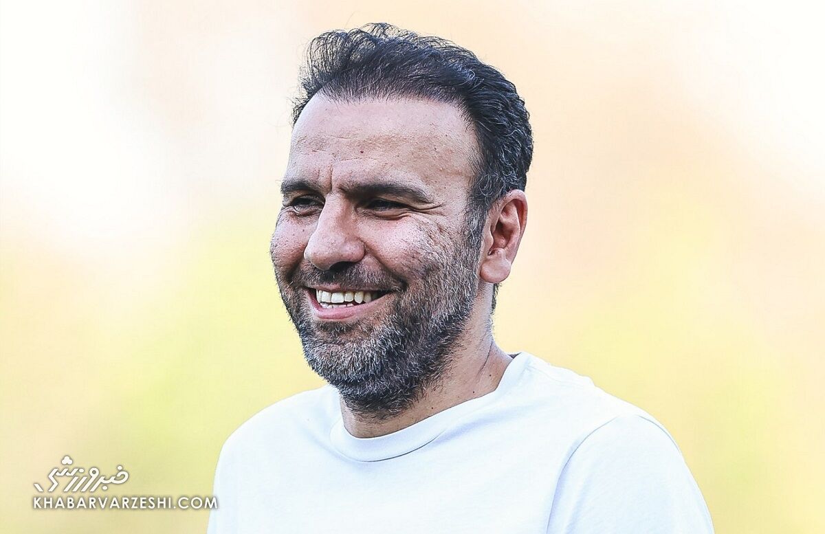 خلیلی: جالب است که رقبا نگران یارگیری پرسپولیس هستند/ منتظر اخبار خوبی در رابطه با جذب یک بازیکن باشید
