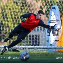 گلر پرسپولیس و این همه رقیب گردن کلفت!