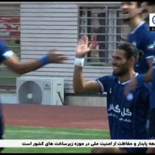 گل اول گل گهر سیرجان به استقلال خوزستان (مجید علیاری) در دقیقه 23