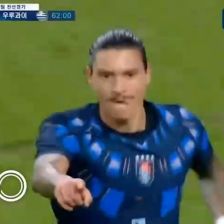 بریس داروین روی ارسال زیبای وارلا 🔸 کره جنوبی ۰-[۴] اروگوئه 🔸 ⚽️ نونیز 🔴 دقیقه ۶۲