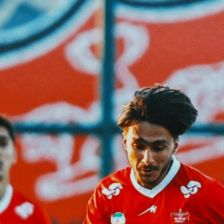 سرمربی پرسپولیس به صادقی بها میدهد؟