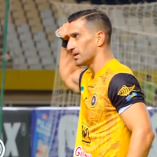 🔸 سپاهان [۲]-۰ فجرسپاسی 🔸 ⚽️ احسان حاج‌صفی 🔴 دقیقه ۳۸