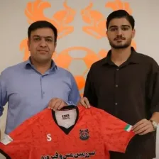 رسمی: شهربابک از استقلال بازیکن گرفت