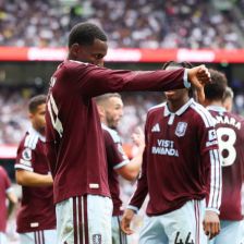 تا گردن در بحران! افتضاح تاتنهام مقابل ویلا