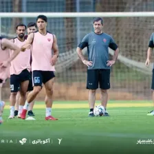 اقا کریم و تمرین با غریبههای آشنا!