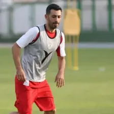 ستاره سابق پرسپولیس در آستانه پیوستن به فجر
