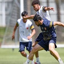 تمرین پرسپولیس برای تورنمنت ۳ جانبه آغاز شد