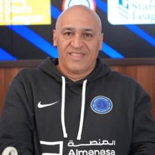 علیرضا منصوریان آماده استقبال از استقلال در بصره