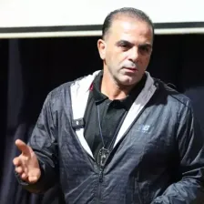 فوتبال مثل نمایشگاه ماشینت نیست که در بروی!