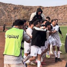 شادی بازیکنان و هواداران مس رفسنجان بعد از گلزنی به مس کرمان