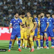 کاپیتان سپاهان به رکورد صادقی رسید