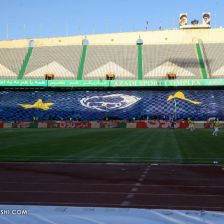 قفل جدید روی پنجره بسته استقلال
